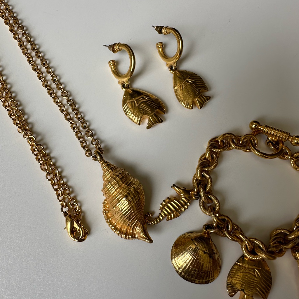 Vtg Ben-Amun Gold Plated Sea Life Necklace Earrings Toggle Bracelet Set 199$